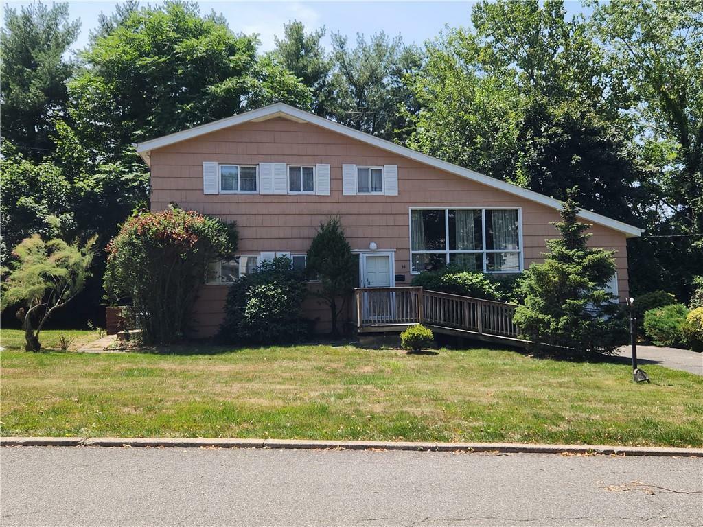 Property Photo:  96 Amherst Drive  NY 10710 