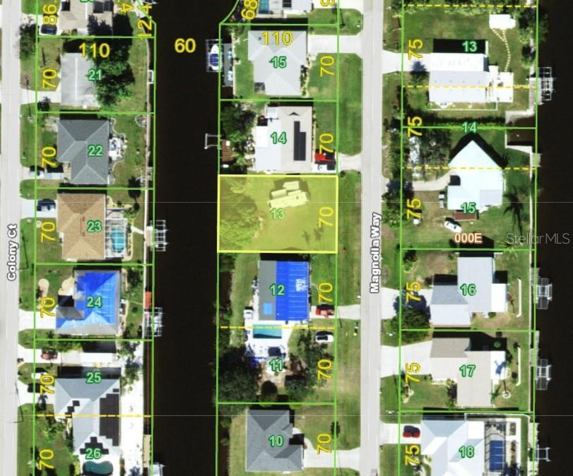 Property Photo: 3301 Magnolia Way FL 33950