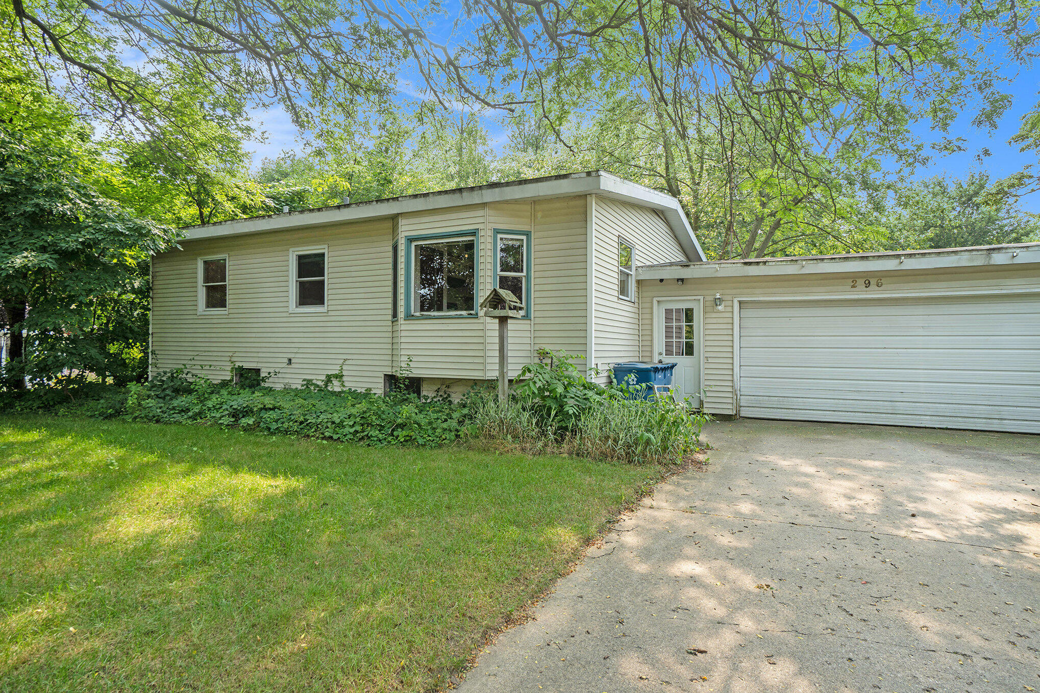 Property Photo:  296 N 160th Avenue  MI 49424 