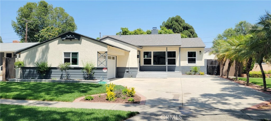 2321 N Poplar Street  Santa Ana CA 92706 photo