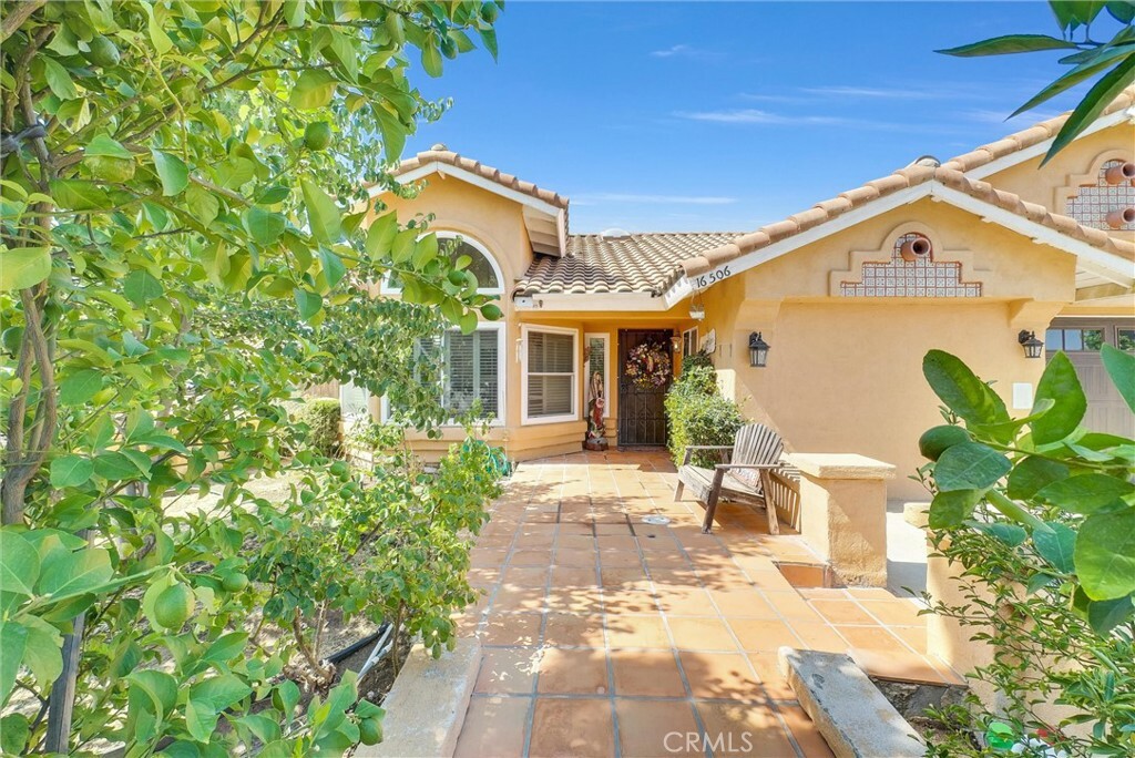 Property Photo:  16506 Nectarine Way  CA 92530 