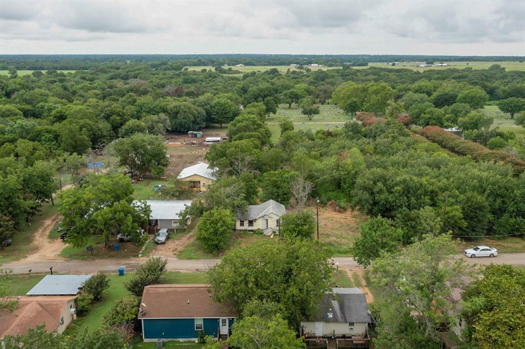 Property Photo:  203 N Harding Street  TX 76639 