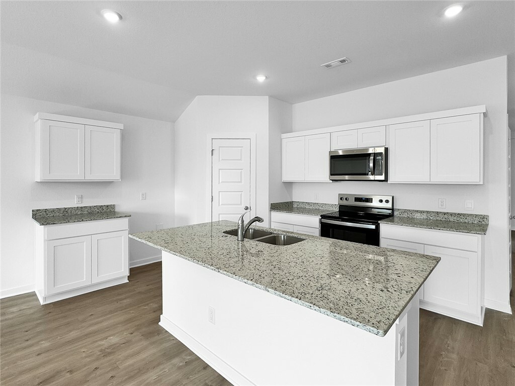 Property Photo: 941 Rently Street AR 72753