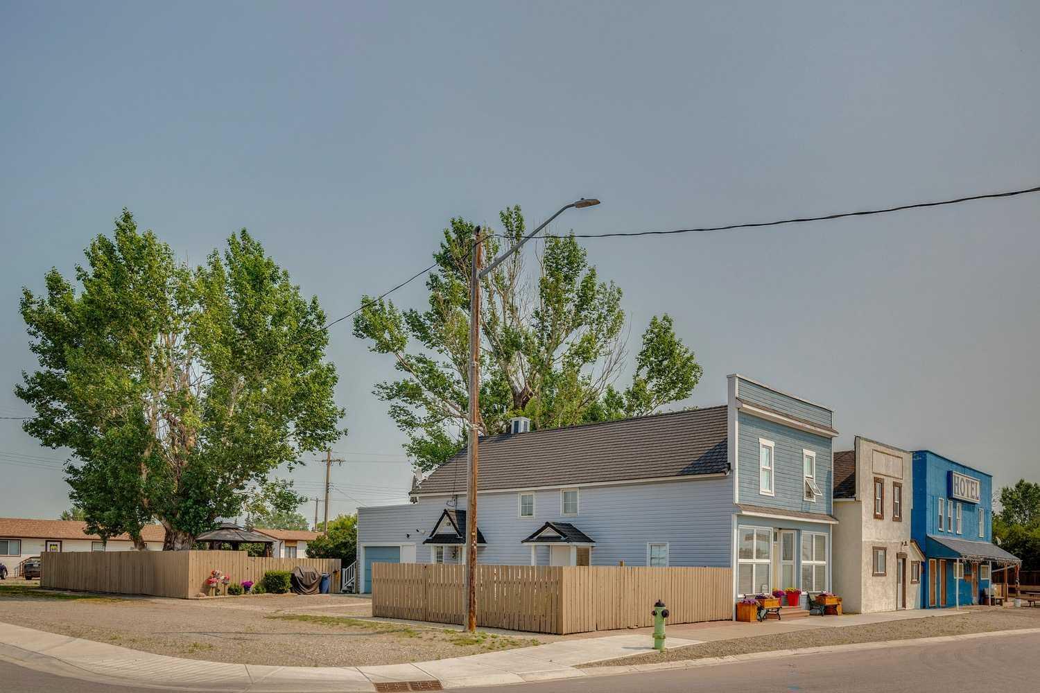 Property Photo: 102 Railway Avenue E AB T0J 0M0