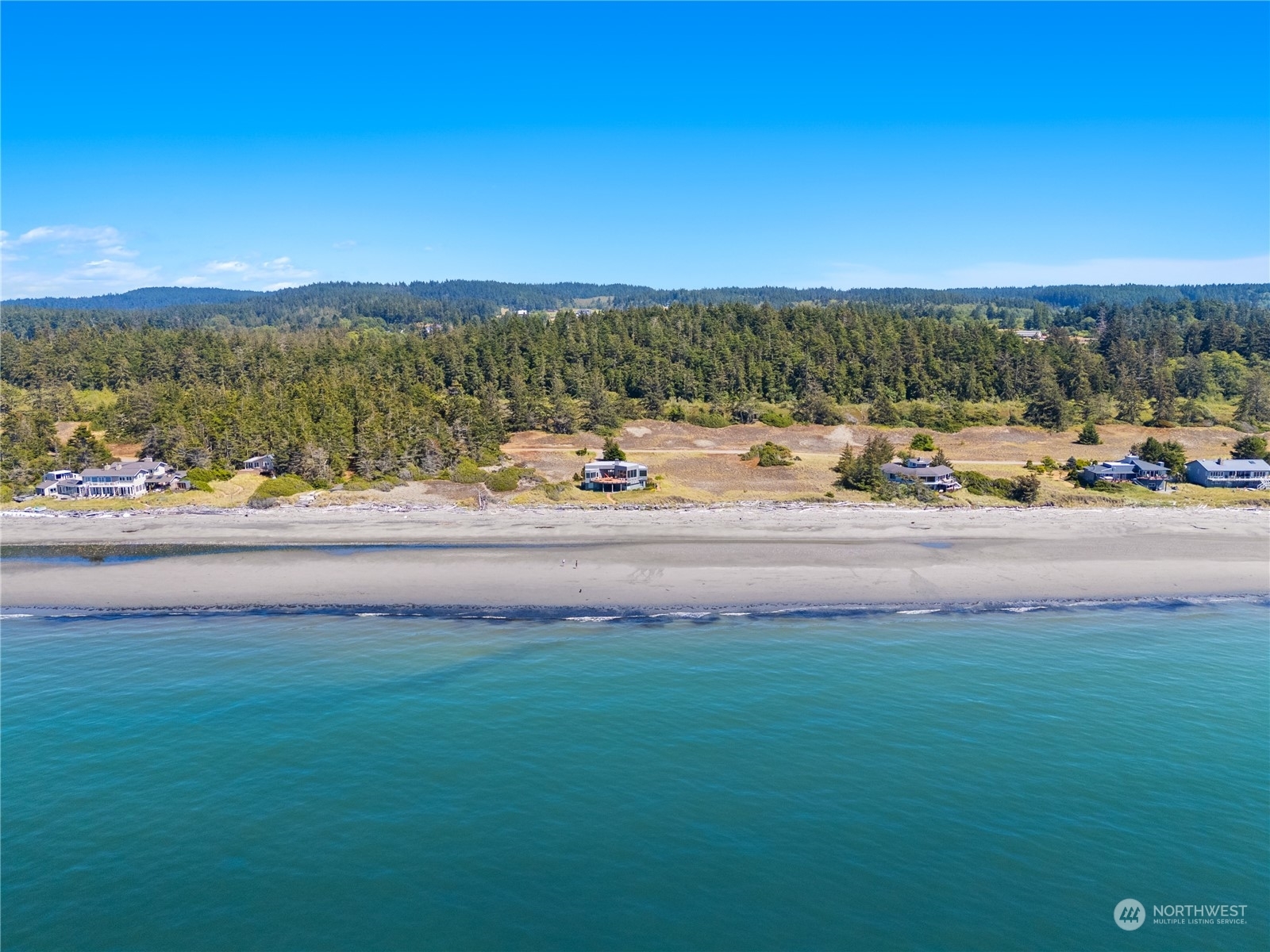 Property Photo:  4849 Surfcrest Drive  WA 98277 