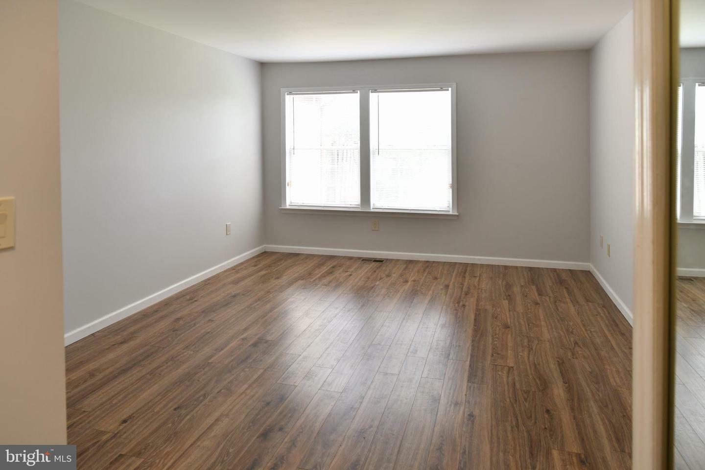 Property Photo:  15 Andrew Jackson Court C  NJ 08831 