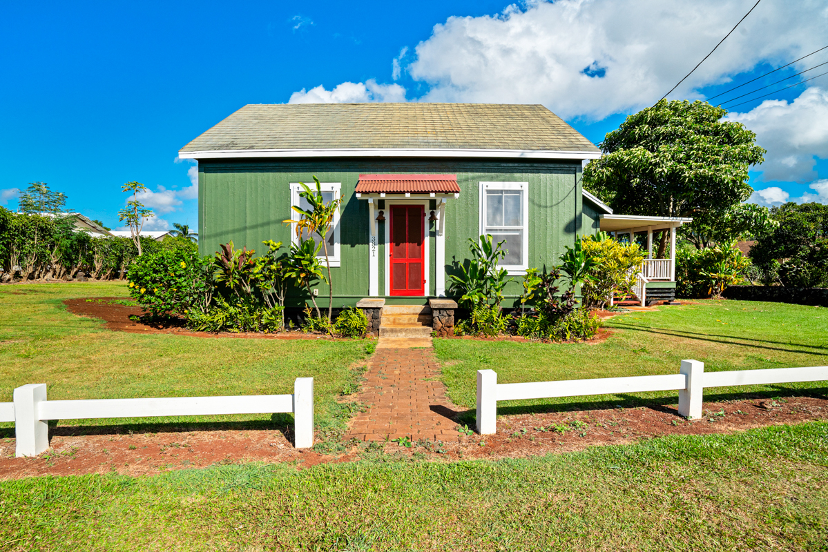 Property Photo:  3821-B Ohuohu Rd  HI 96756 