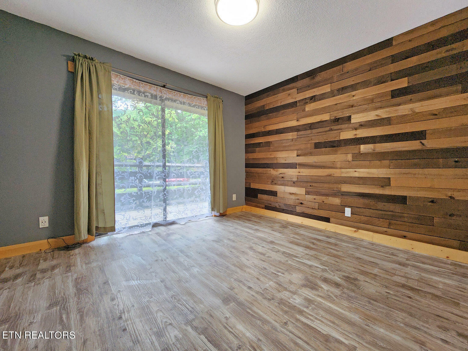 Property Photo:  1081 Cove Rd Apt 524  TN 37876 