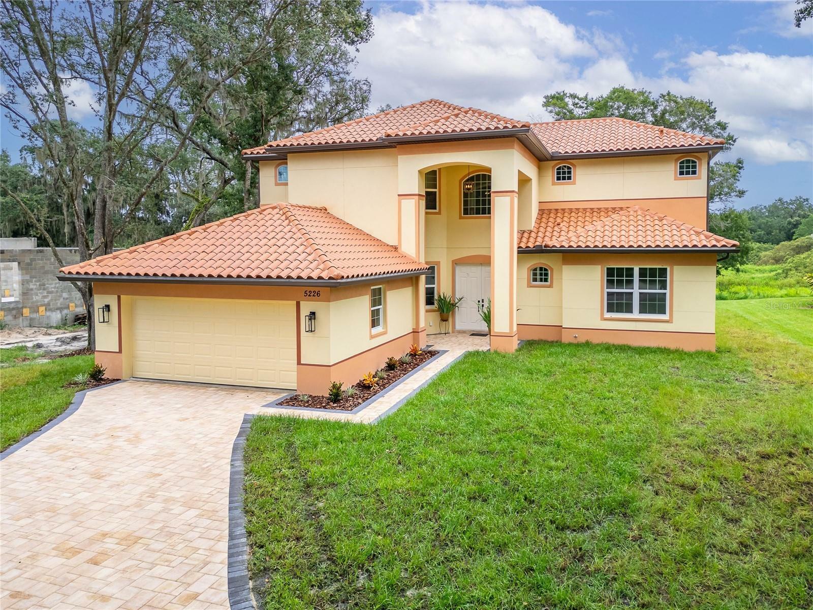 Property Photo:  5226 Golf Links Boulevard  FL 33541 