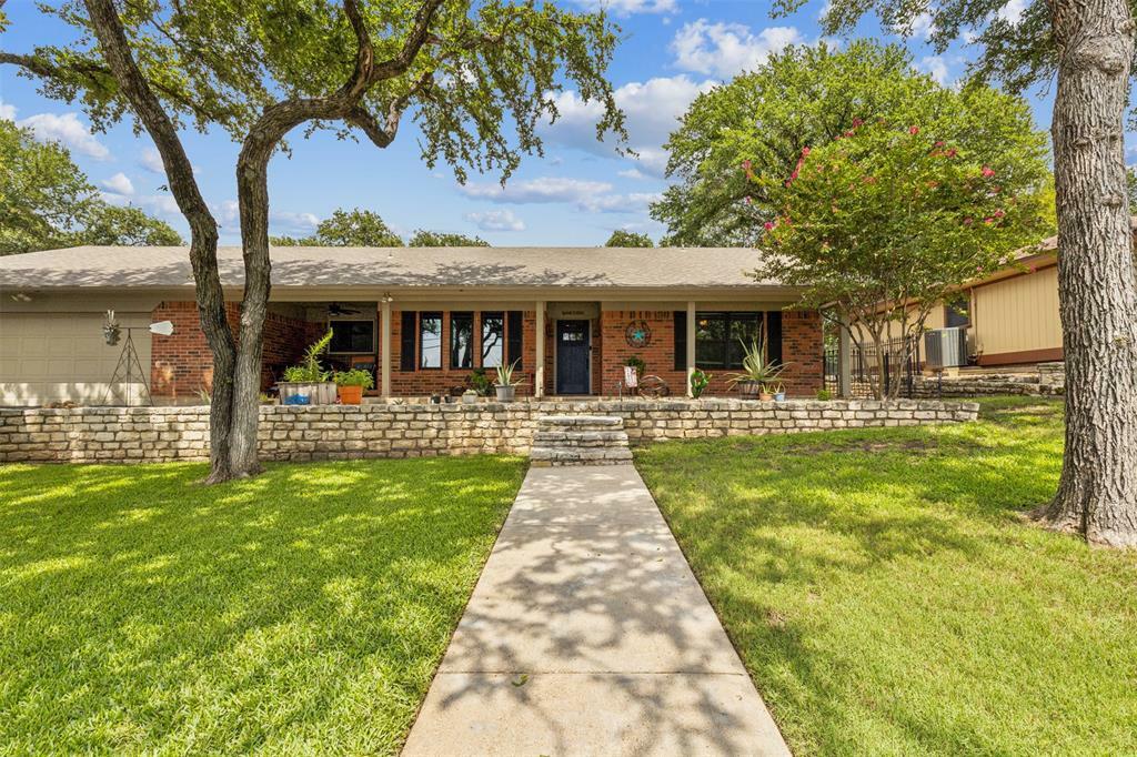 4114 Fairway Drive  Granbury TX 76049 photo