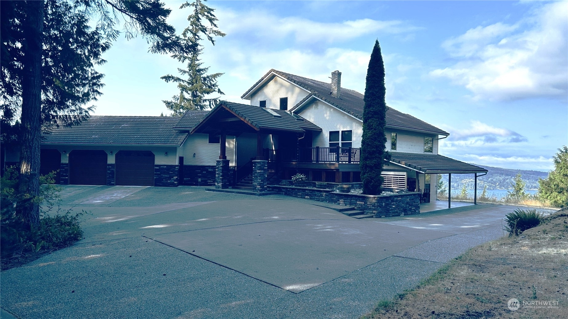 3450 Sheridan Trail  Bellingham WA 98226 photo