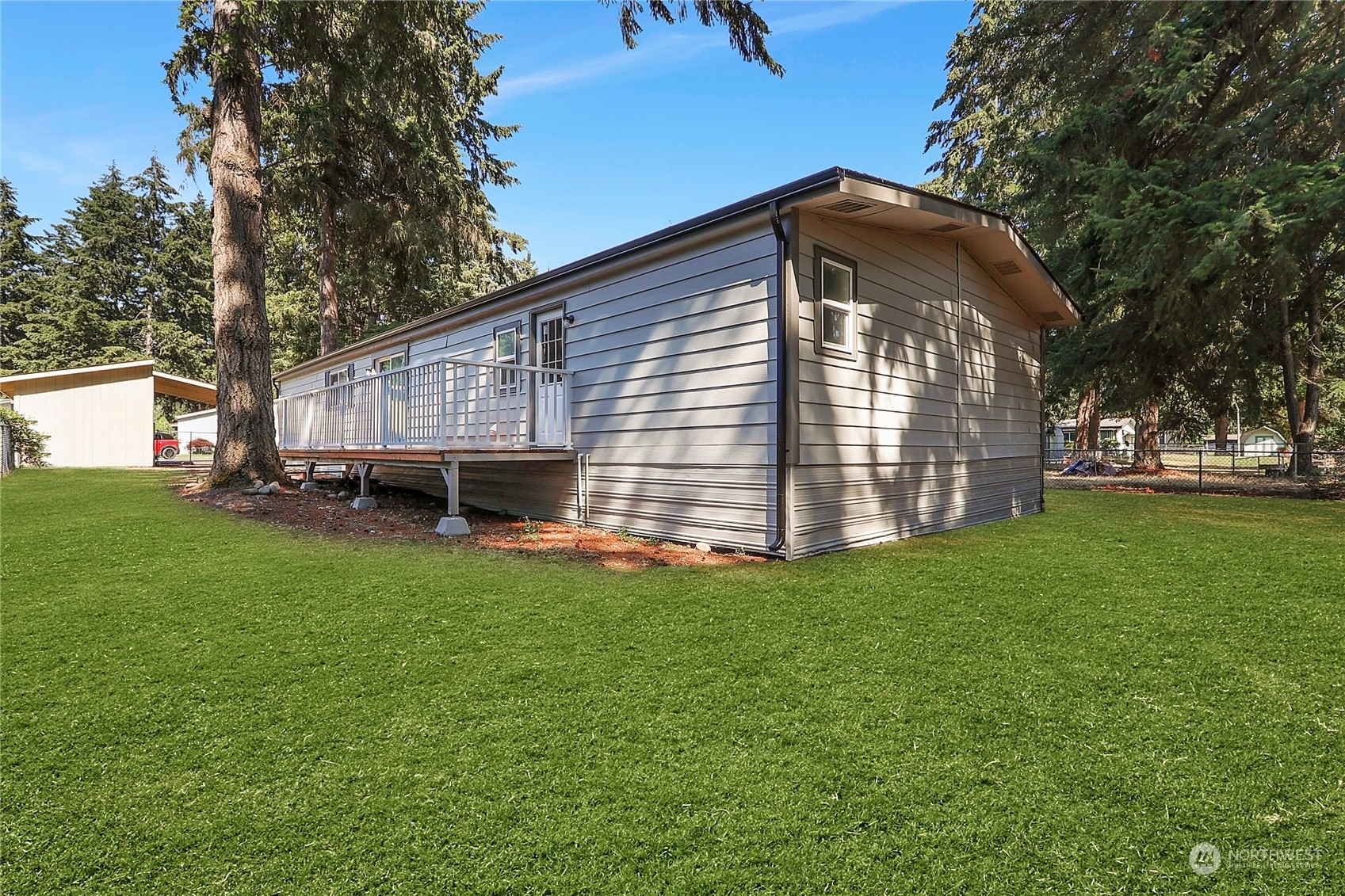 Property Photo:  418 165th Street Ct E 103  WA 98387 