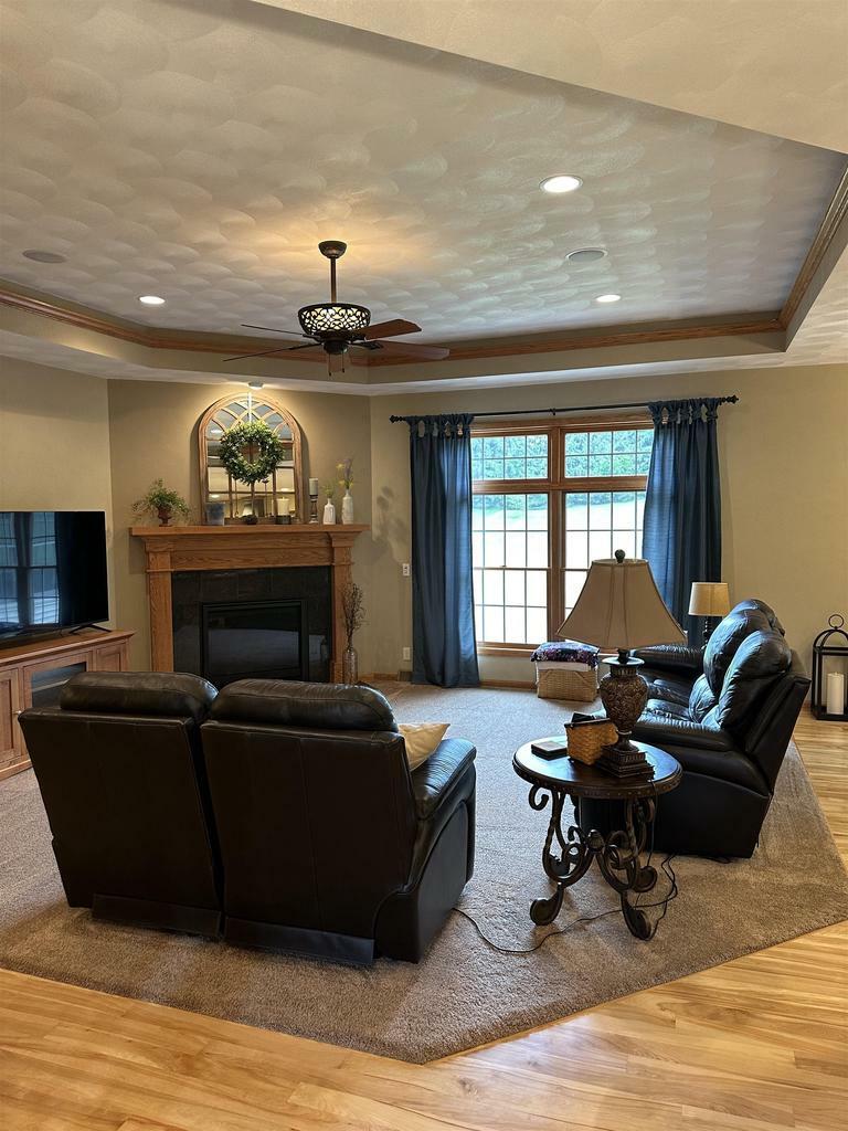 Property Photo:  5420 North Old Orchard Drive  WI 53545 