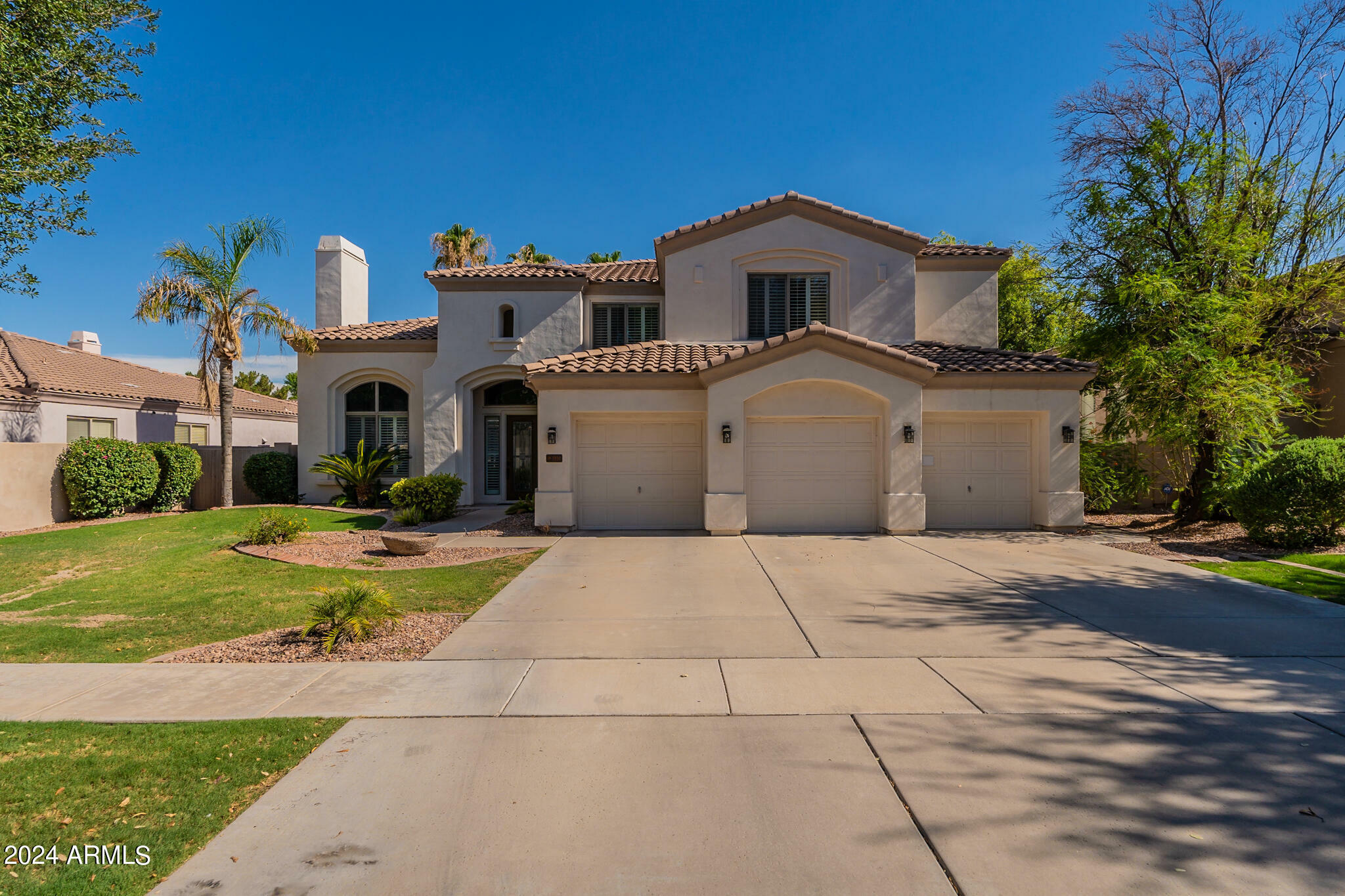 Property Photo:  1931 W Bartlett Court  AZ 85248 