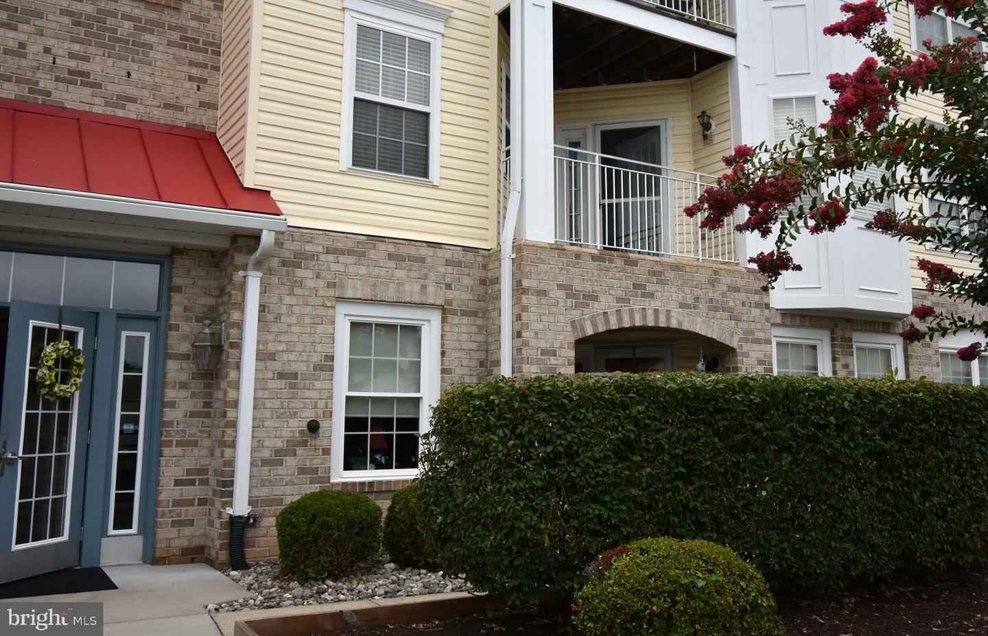 Property Photo:  206 Kimary Ct 2D  MD 21050 