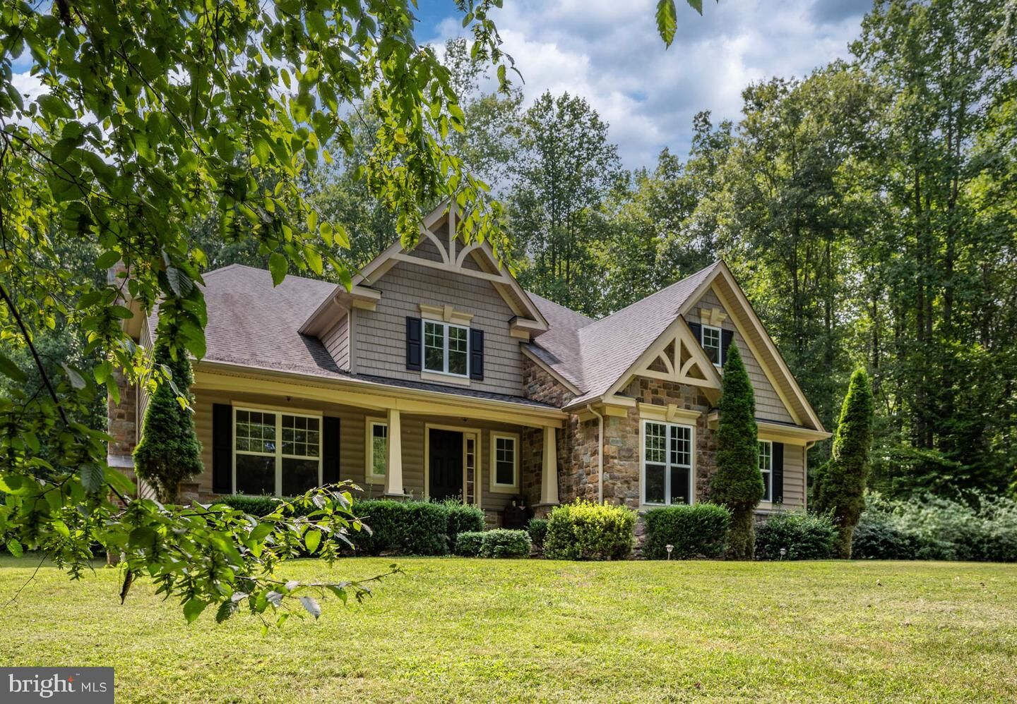 Property Photo: 224 Donovan Lane VA 22556