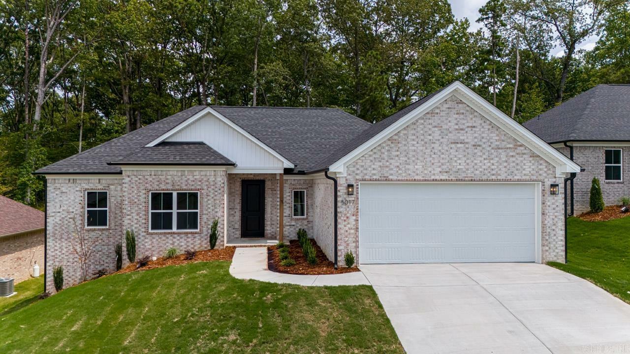 Property Photo:  5017 Springwood Circle  AR 72022 