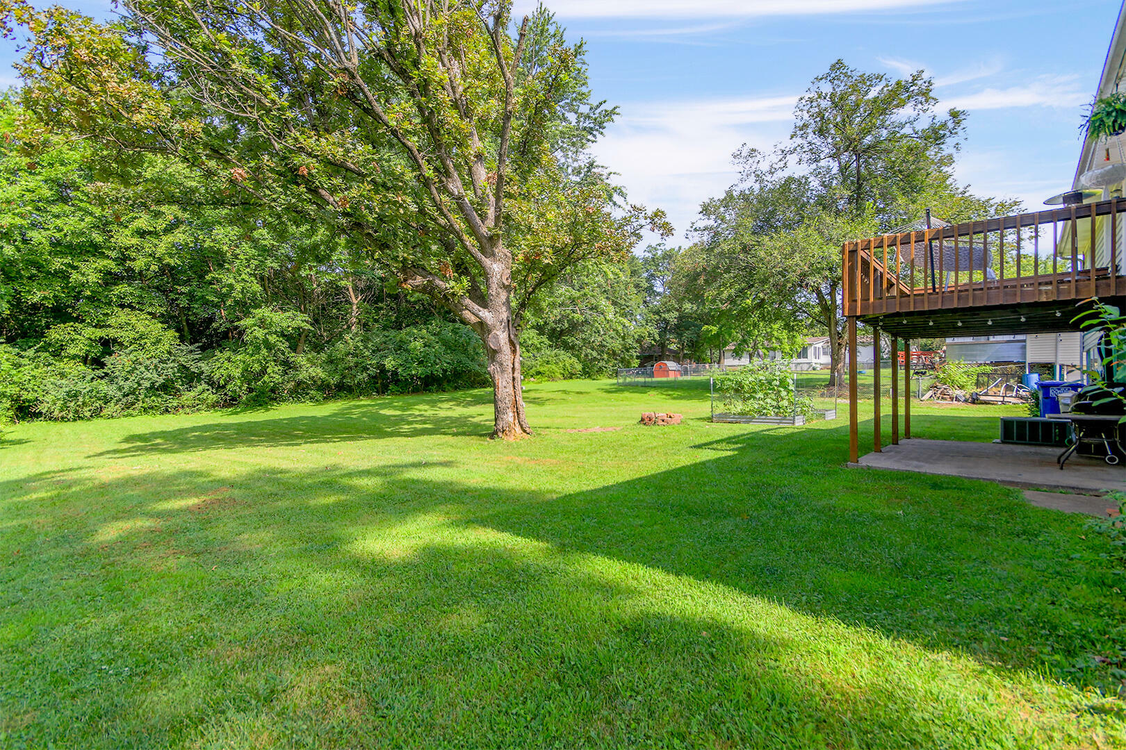 Property Photo:  1013 Mohawk Dr  MO 65251 