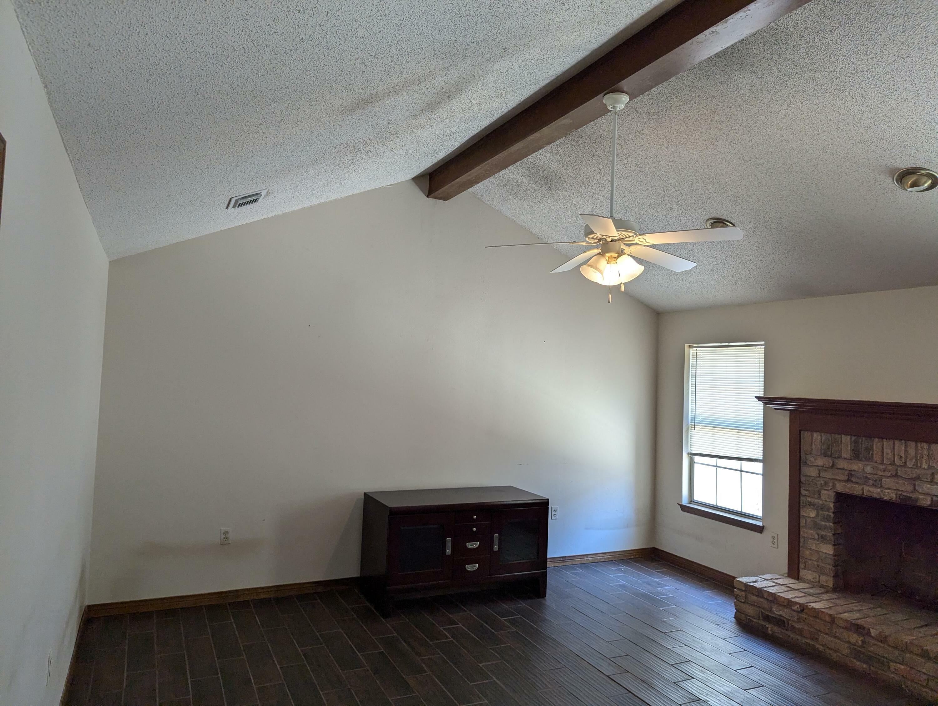 Property Photo:  4 Winfield Way  FL 32569 