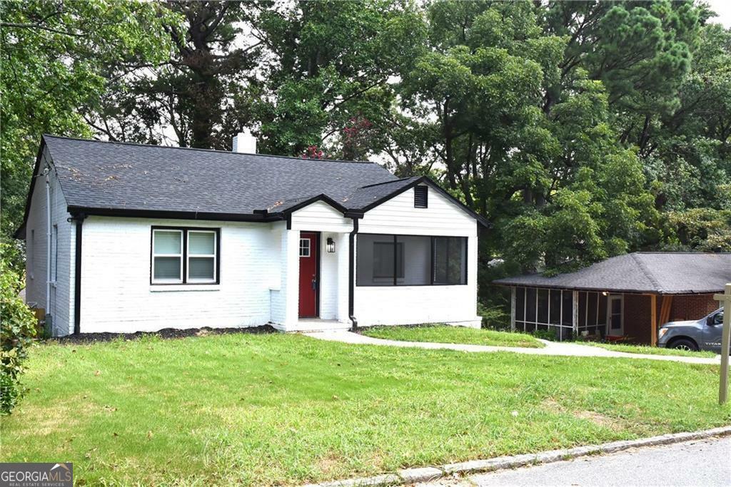 Property Photo:  1443 Eason Street NW  GA 30314 