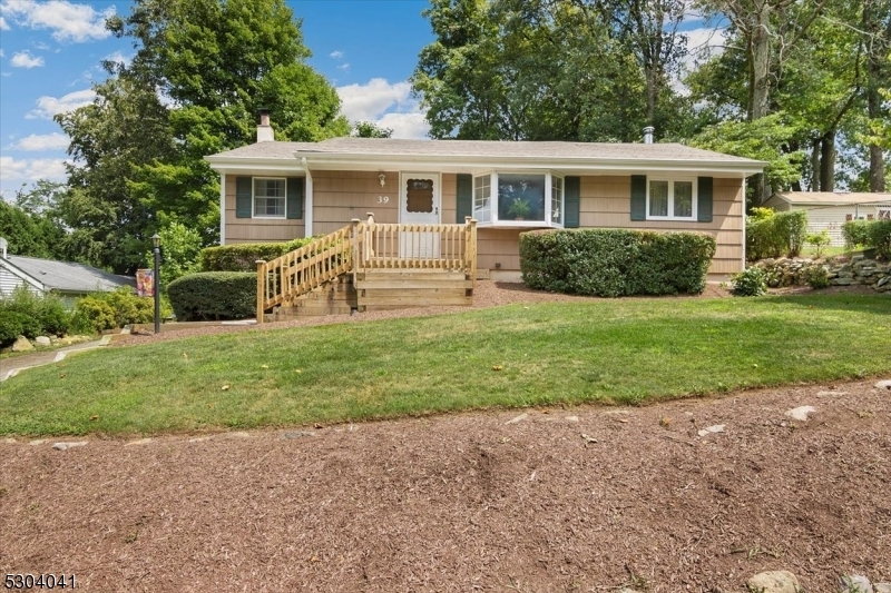 Property Photo:  39 Ellen Dr  NJ 07866 