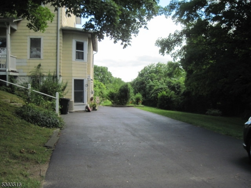 Property Photo:  17 Maple Grange Rd  NJ 07418 