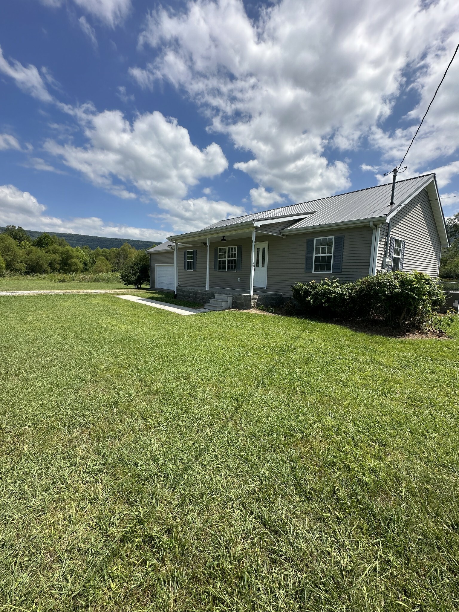 Property Photo:  296 Vernon Winton Rd  TN 37342 