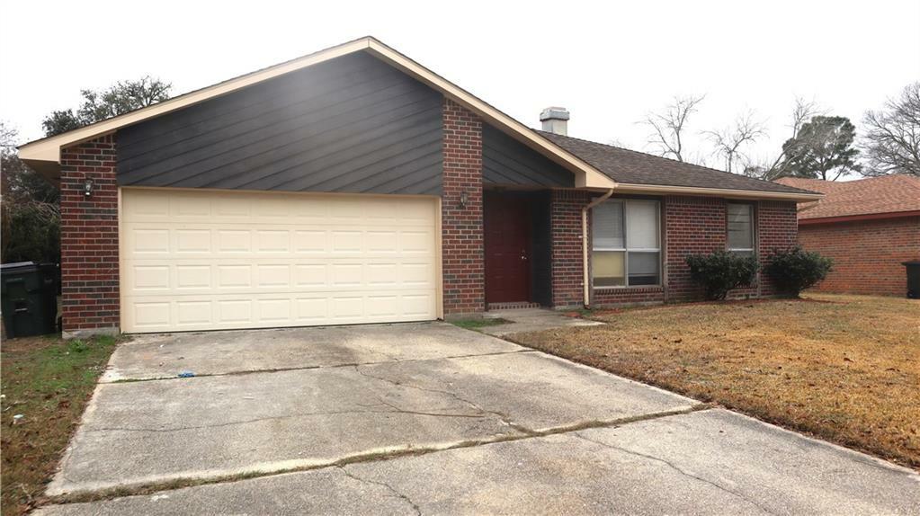 Property Photo:  1612 Dunkirk Street  LA 70461 