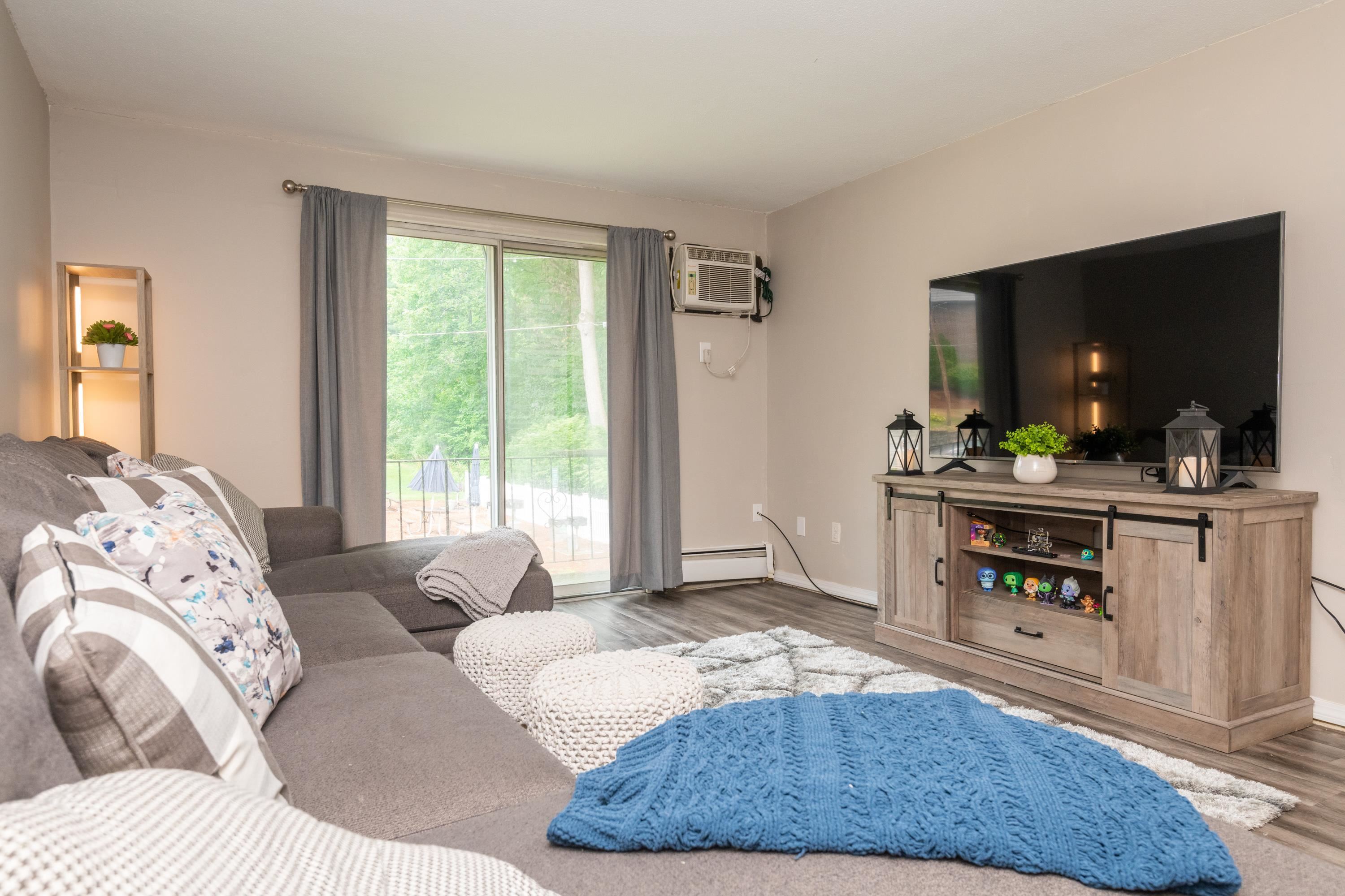 Property Photo: 1 Pembroke Drive NH 03038