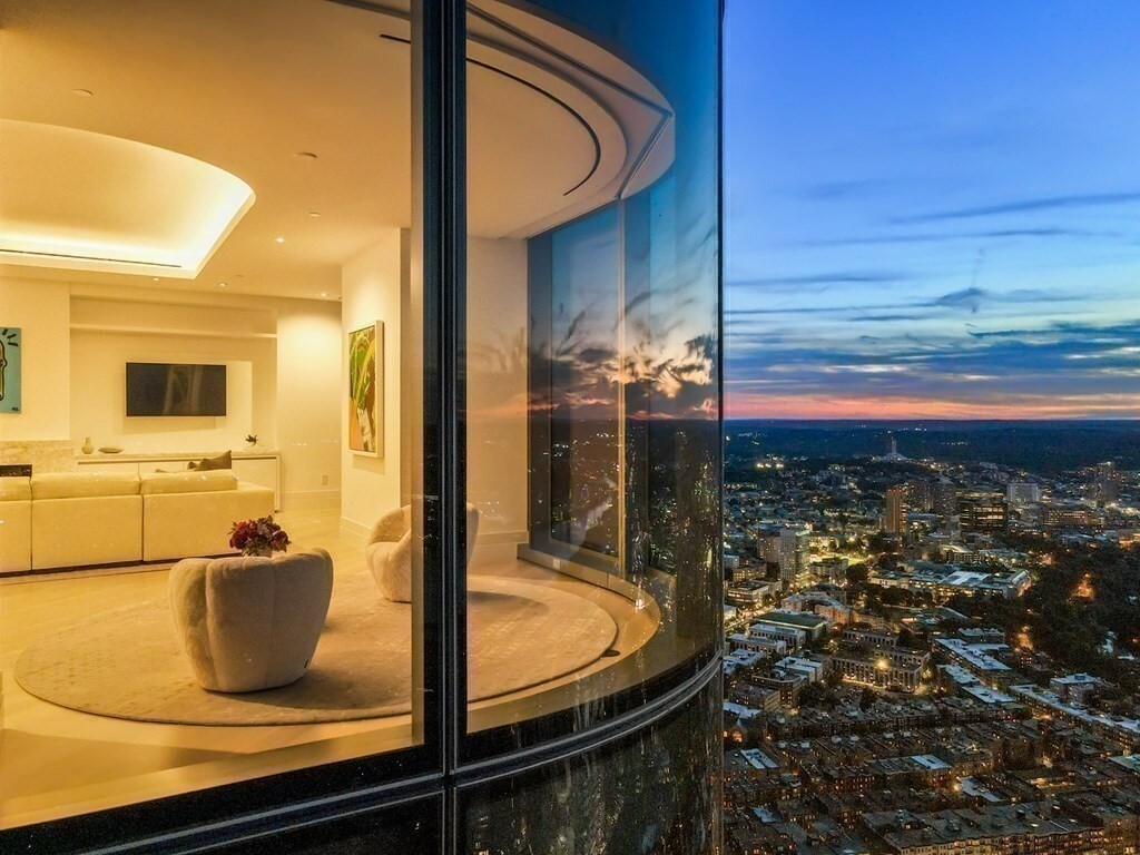 Property Photo: 1 Dalton St 5801/5802 MA 02199