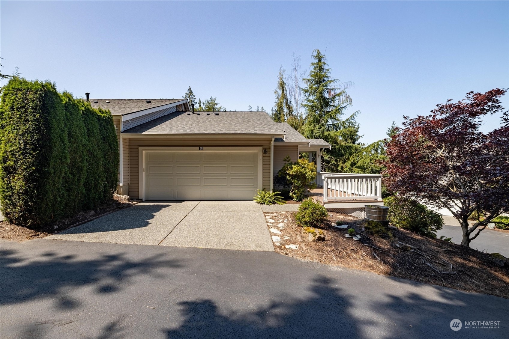 Property Photo:  1520  Lindsay Loop 3  WA 98274 