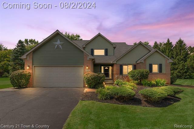 Property Photo:  6405 Stonewood Drive  MI 48383 