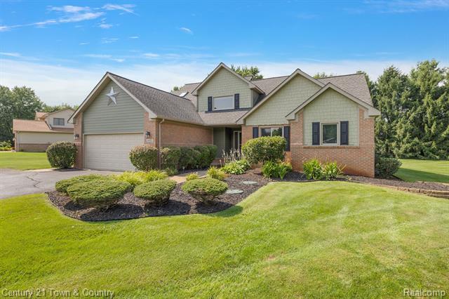 Property Photo: 6405 Stonewood Drive MI 48383