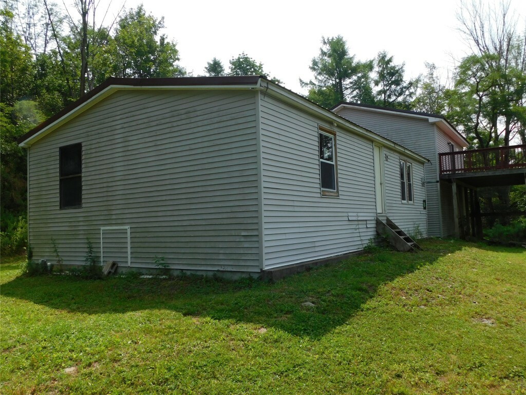 Property Photo:  945 Anne Road  NY 13865 