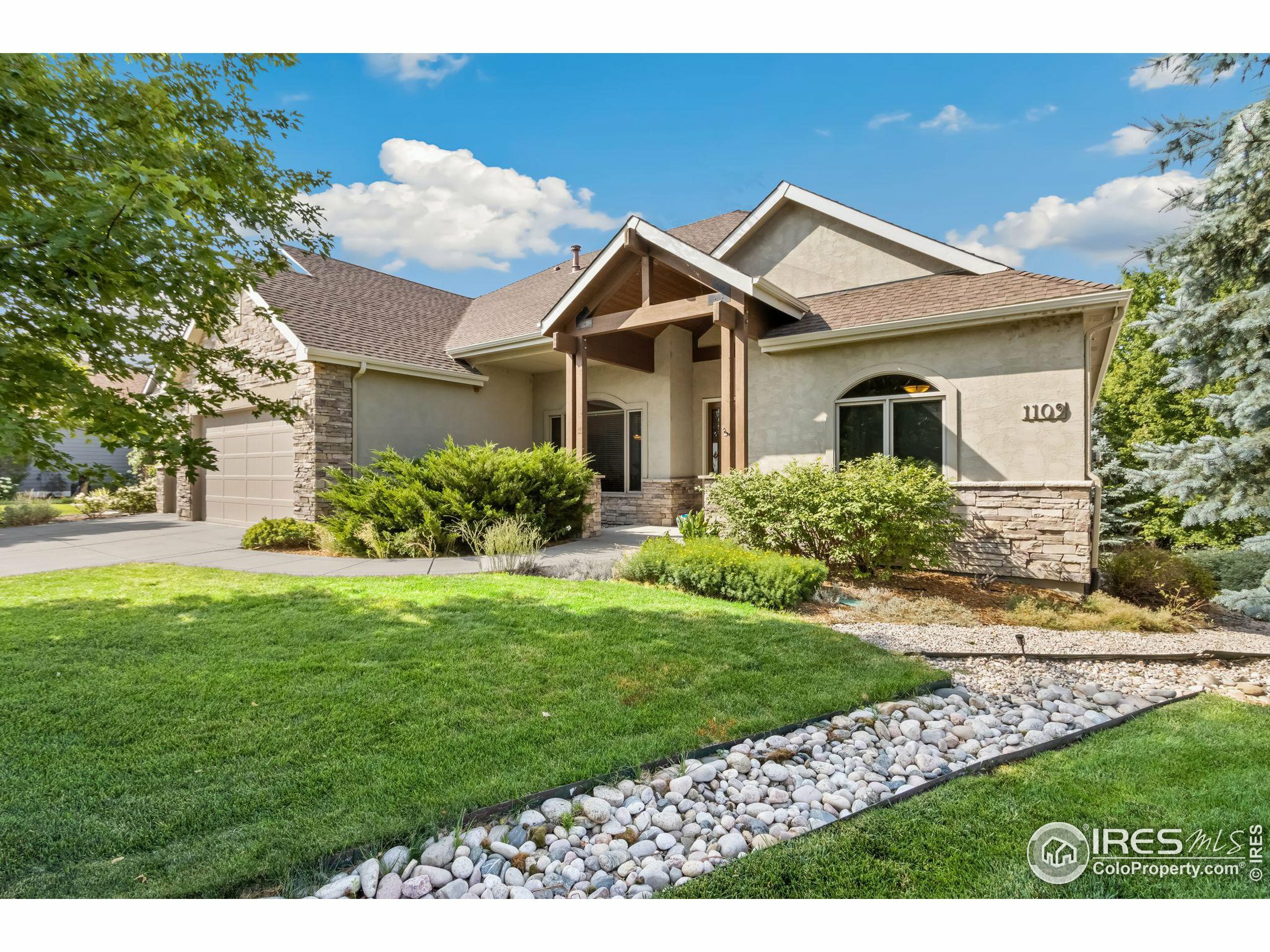 Property Photo: 1109 Town Center Dr CO 80524