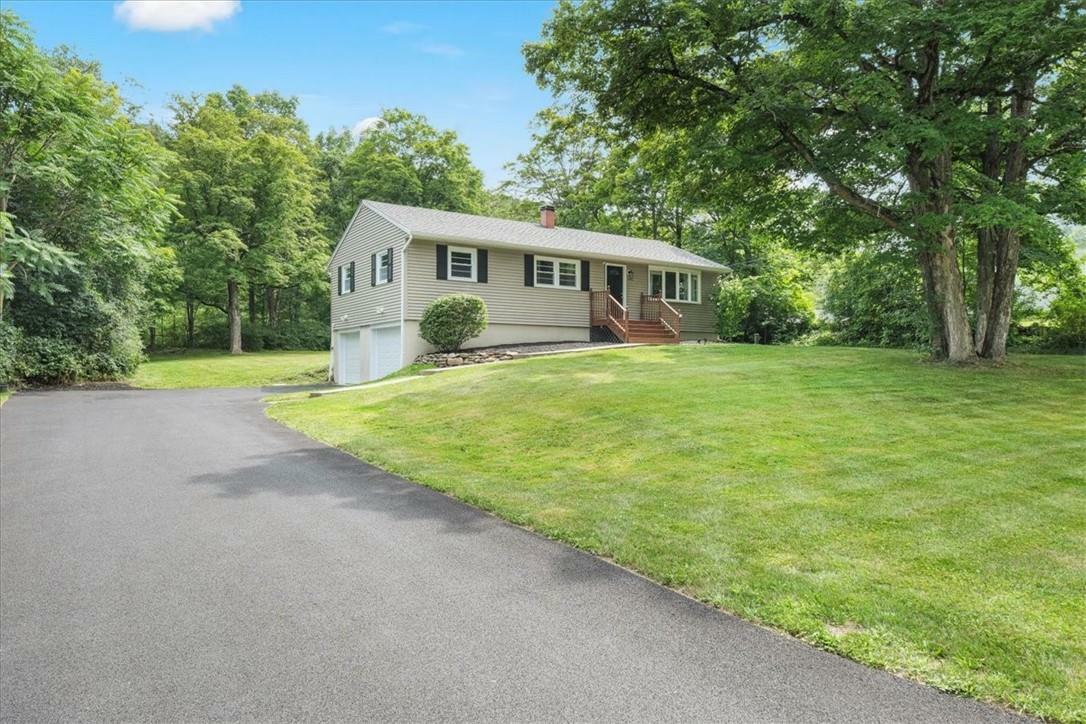 693 Mt. Hope Road  Middletown NY 10940 photo