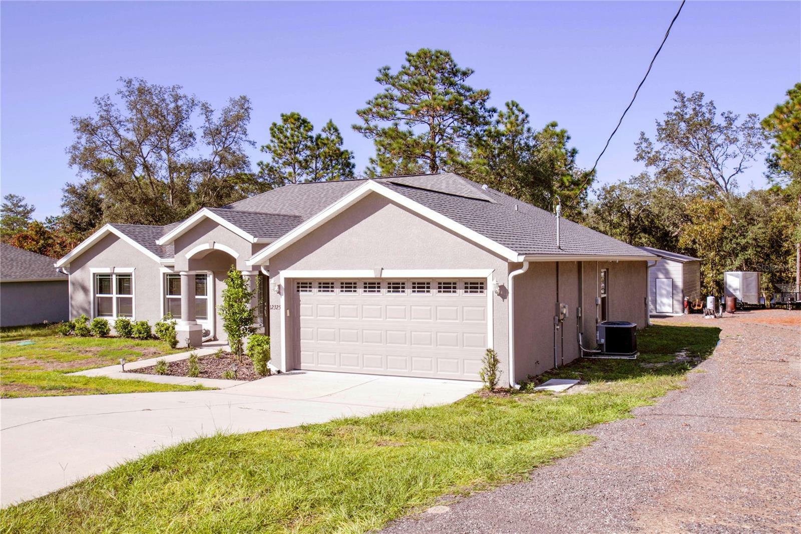 Property Photo:  12325 Peregrine Falcon Avenue  FL 34614 