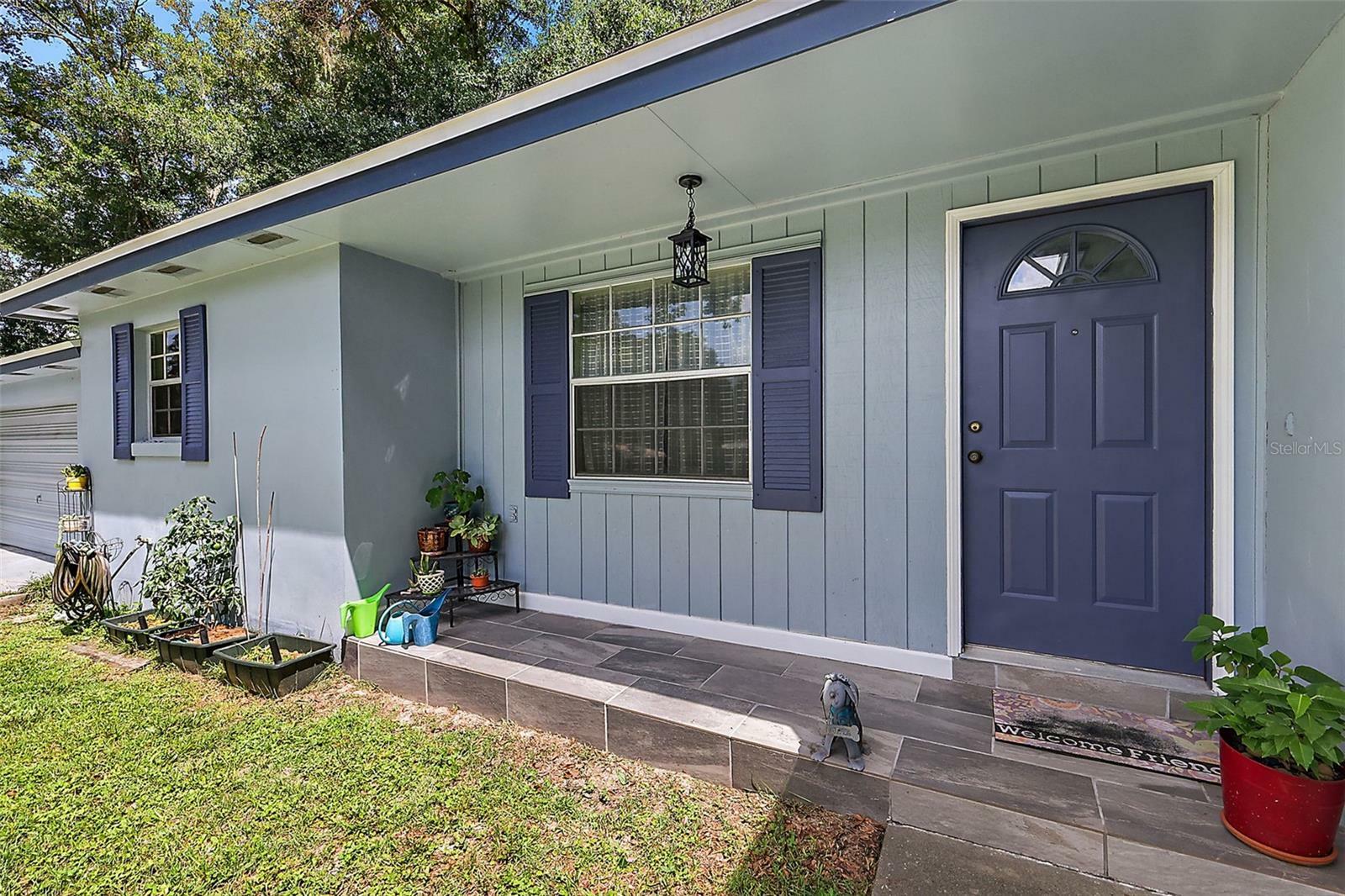 Property Photo:  25343 Flossmoor Street  FL 32776 