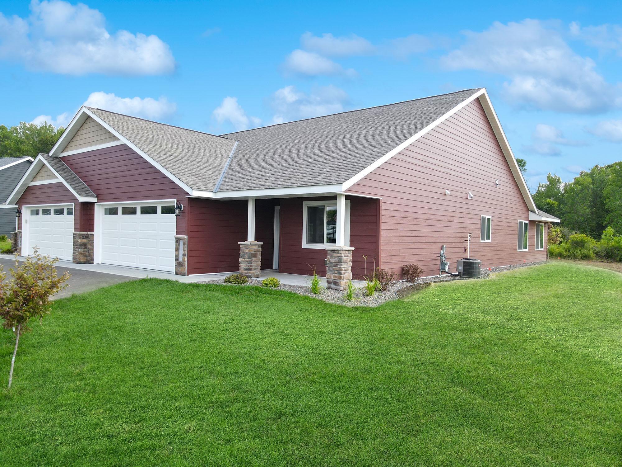 Property Photo: 745 Hilltop Lane WI 54024