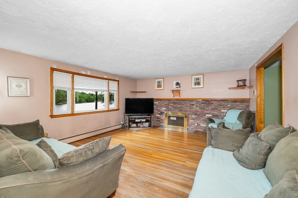 Property Photo:  303 Walnut Street  MA 01906 