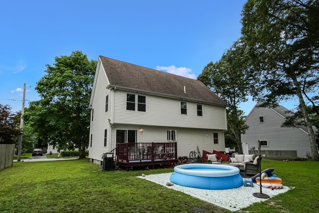 Property Photo:  37 Wenonah Rd  MA 02538 