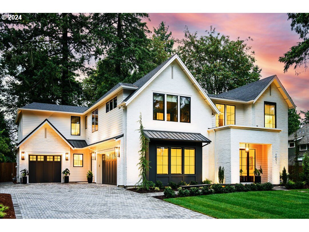 Property Photo:  1031 Sunningdale Rd  OR 97034 