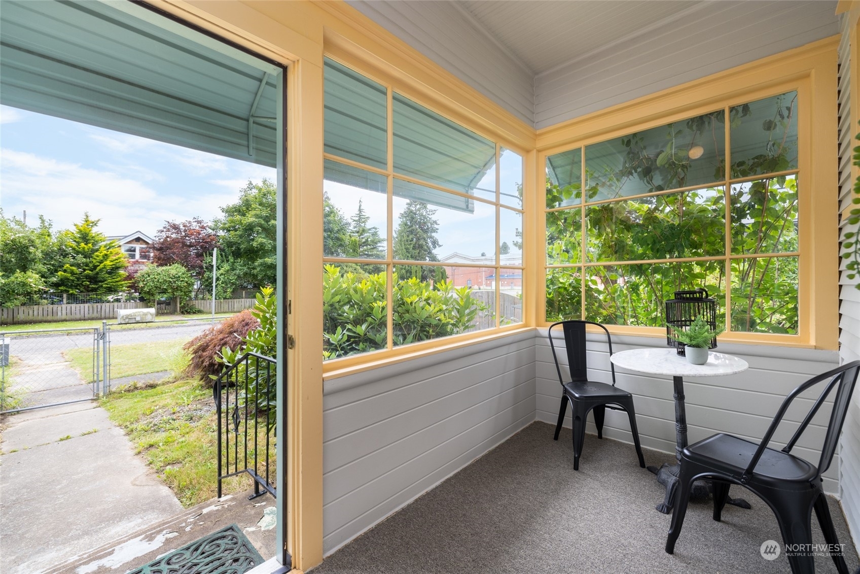 Property Photo:  426 Nelson Street  WA 98284 