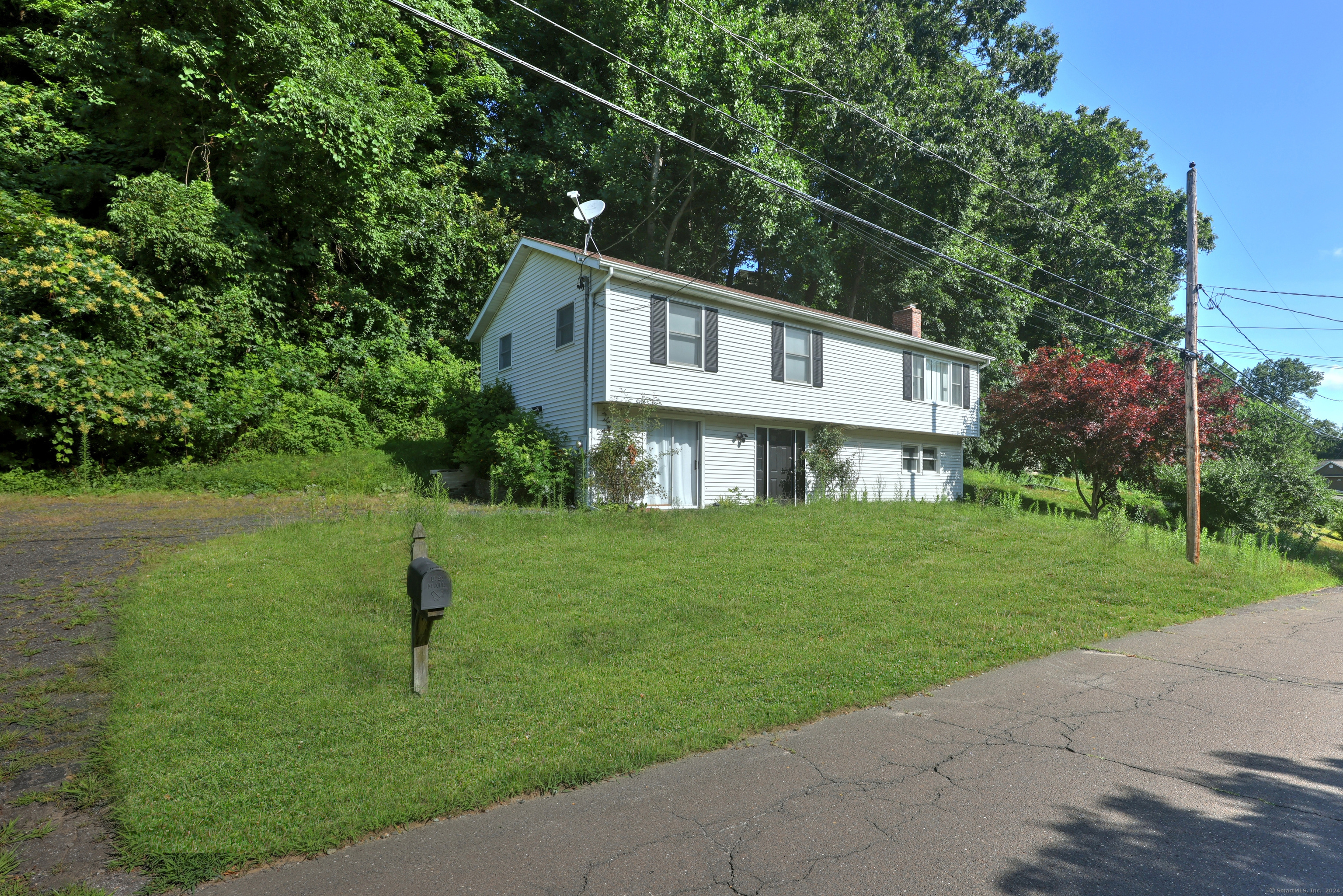 Property Photo:  29 Brookdale Road  CT 06483 