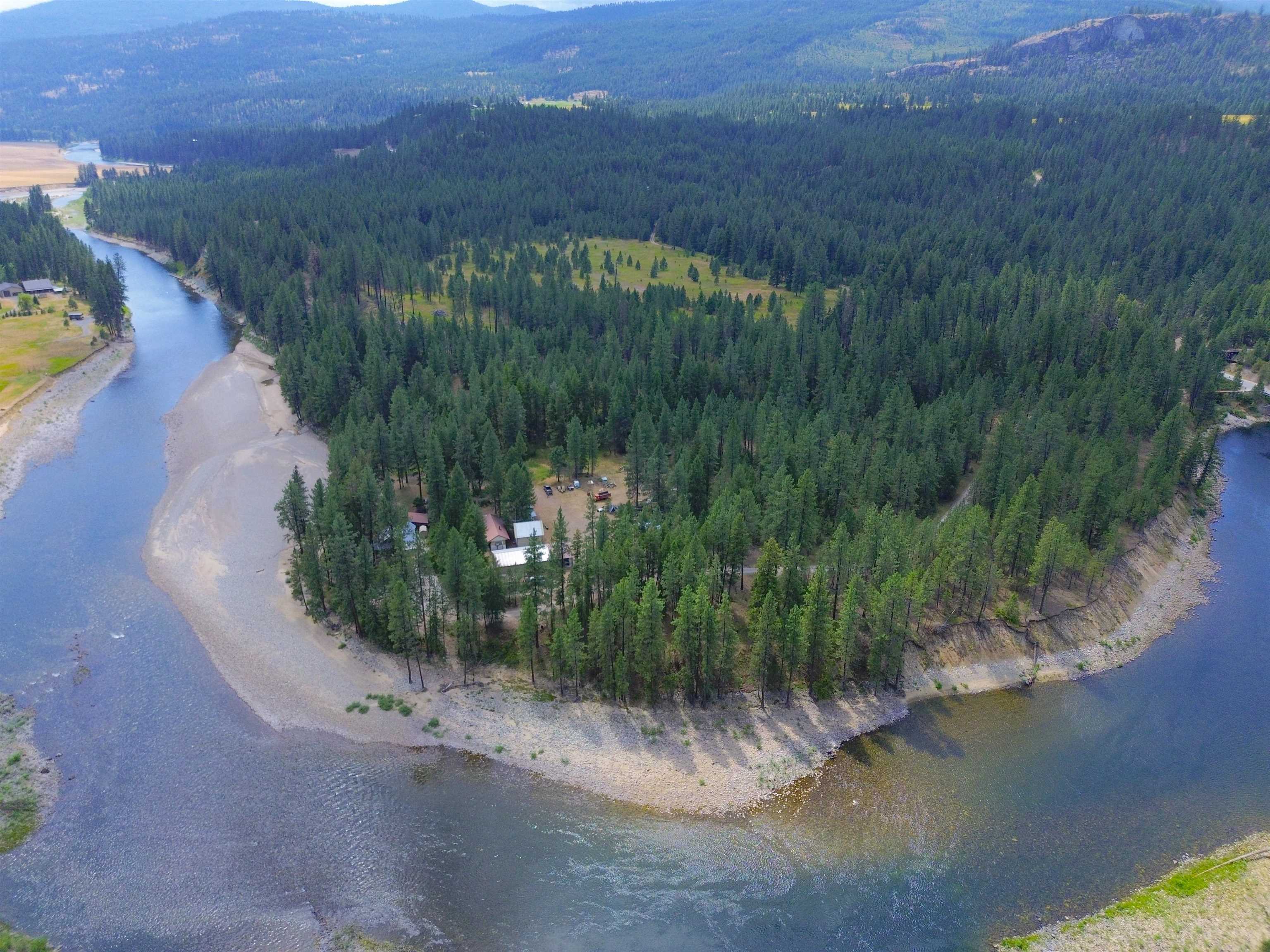 Property Photo:  28 Honeycutt Rd  WA 99141 