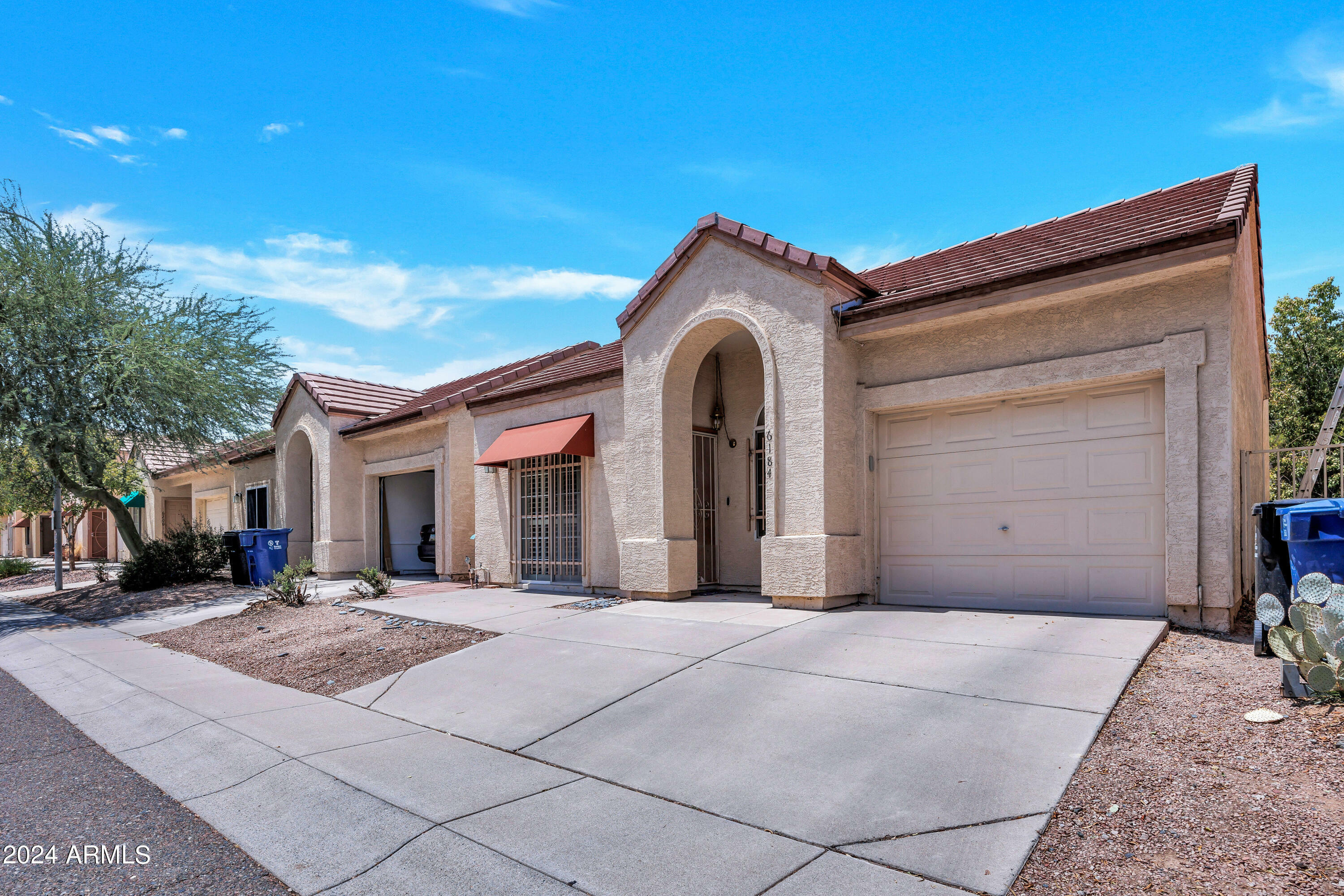 Property Photo:  6184 S Colonial Way  AZ 85283 