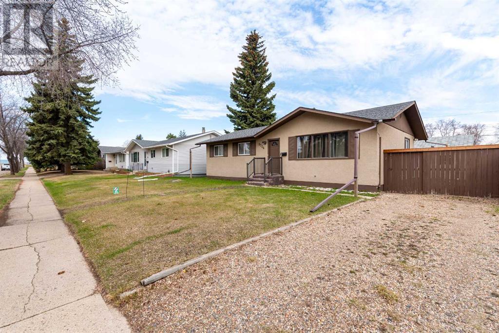 Property Photo: 5724 47 Street AB T9V 1B5