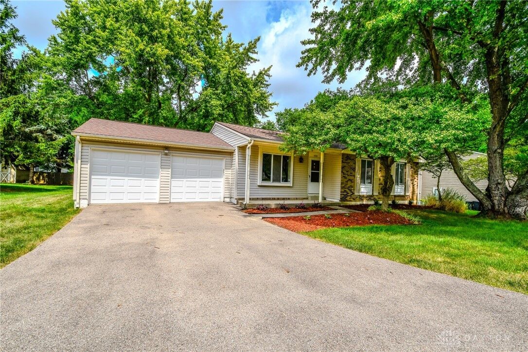 Property Photo:  4200 Possum Run Road  OH 45440 