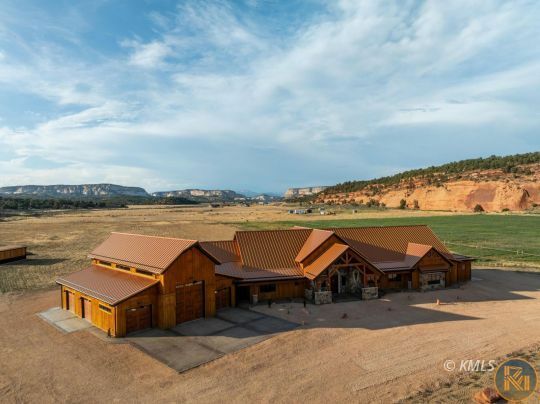 Property Photo:  5605 Johnson Canyon Rd  UT 84741 