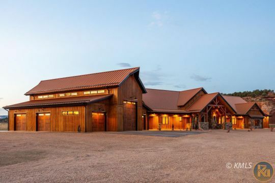 Property Photo: 5605 Johnson Canyon Rd UT 84741